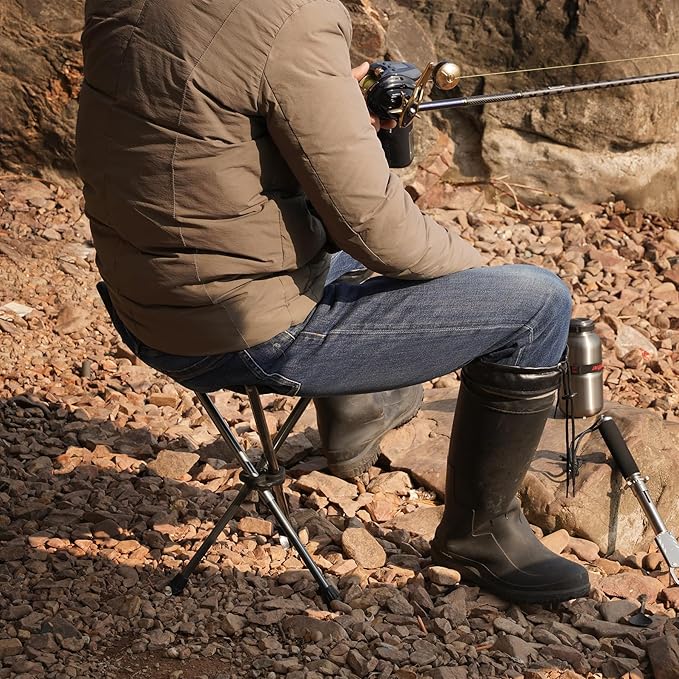 REDCAMP Ultralight Camping Stool with Retractable Legs, Portable 3 Legged Tripod Camping Stools for Adults Fishing Backpacking Hunting, Black